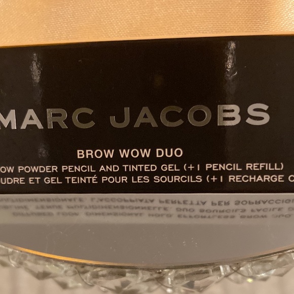 🆑SALEMarc Jacobs Brow Wow Double Brow Powder &Tinted Brow Gel + One Extra - Picture 8 of 8